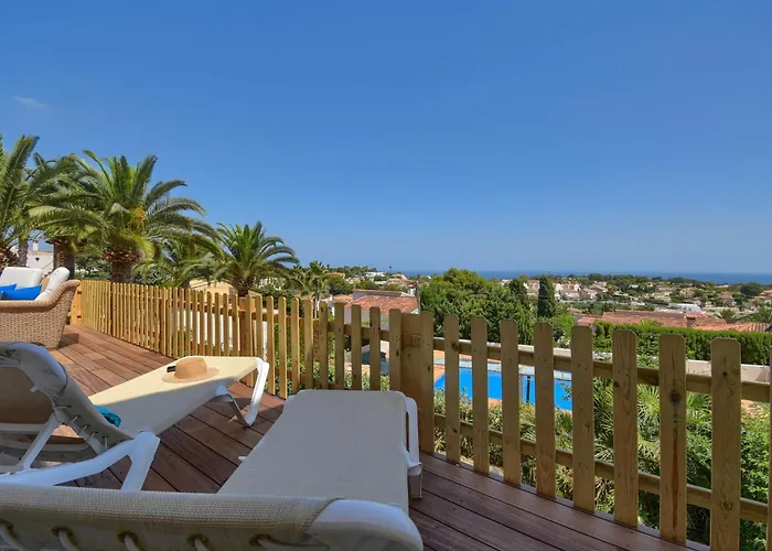 La Perla Villa *